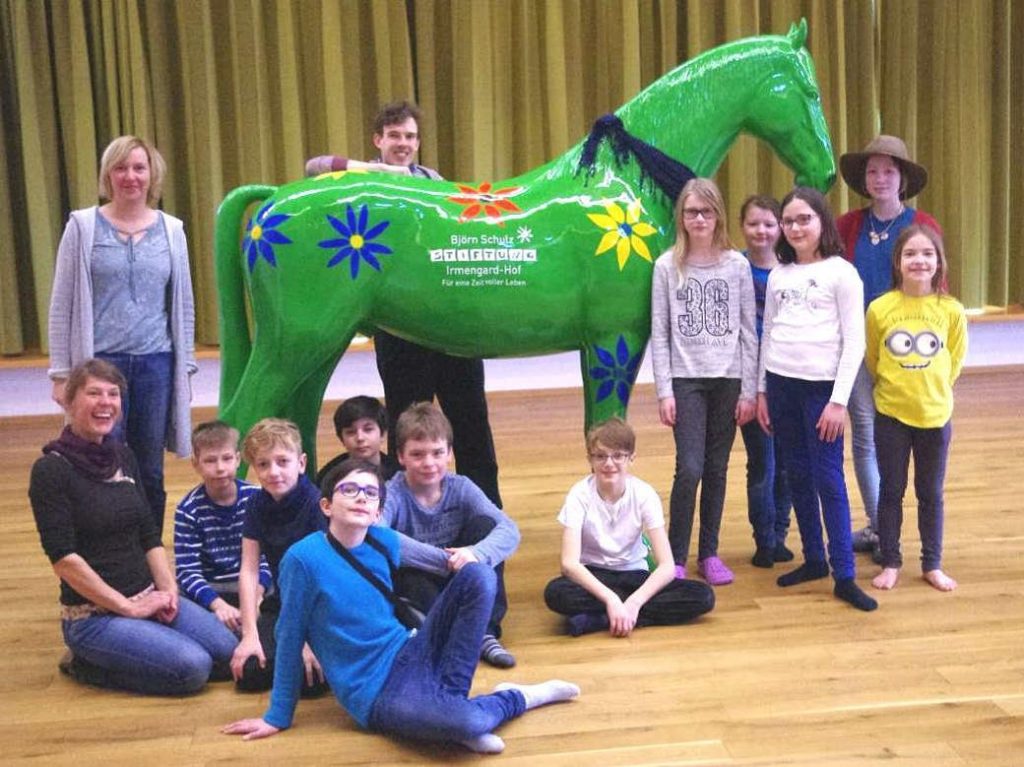 Irmengard-Hof Kindergruppe mit Ravan