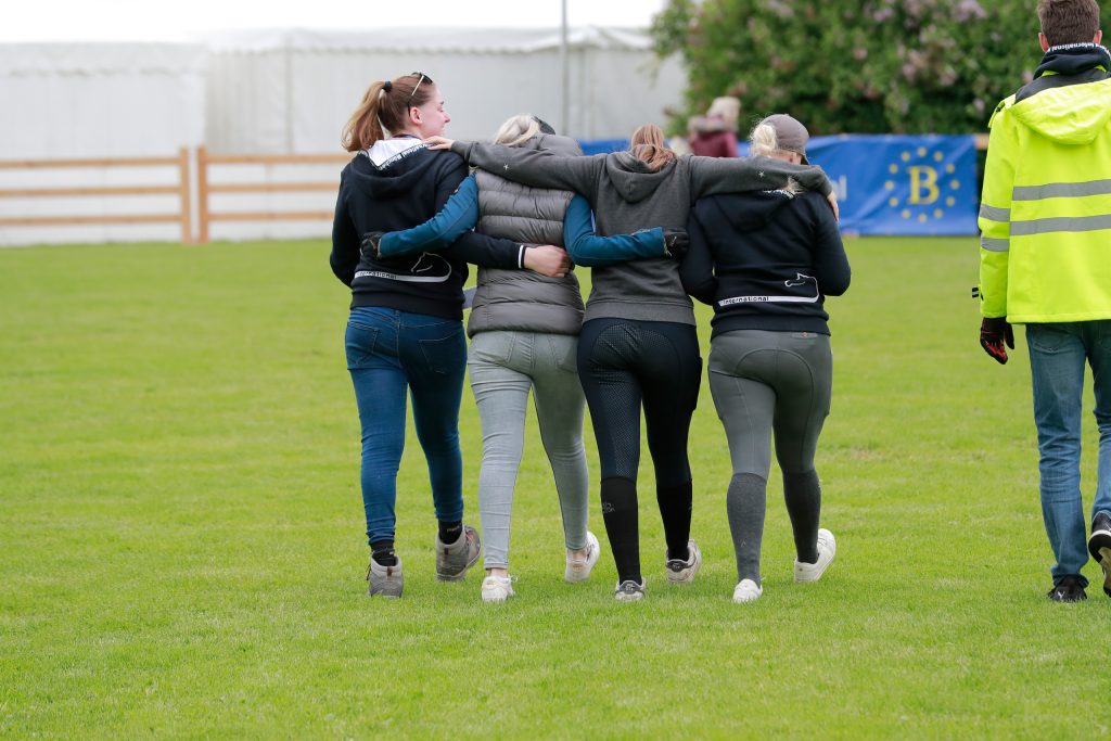 Ein Blick hinter die Kulissen - Praktika für Pferd International München 2025 zu vergeben